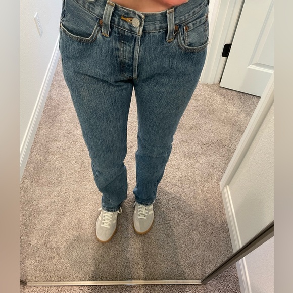 Reposhing Levi's 501 Button Fly Straight Leg Jeans* Size 29x30 * Blue * EUC - Picture 7 of 10